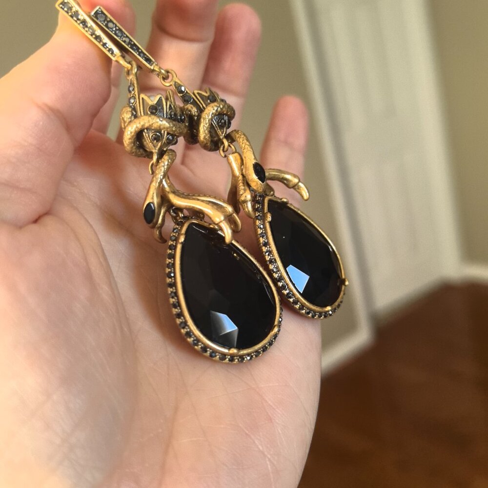 earrings - Picture 3 of 5